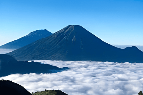 Yogyakarta: Mount Prau Sunrise Hike with Transfers