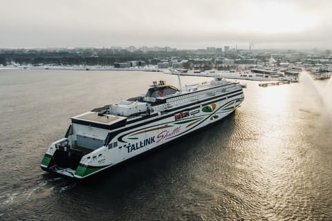 From Helsinki: Return Day Trip Ferry Ticket to Tallinn