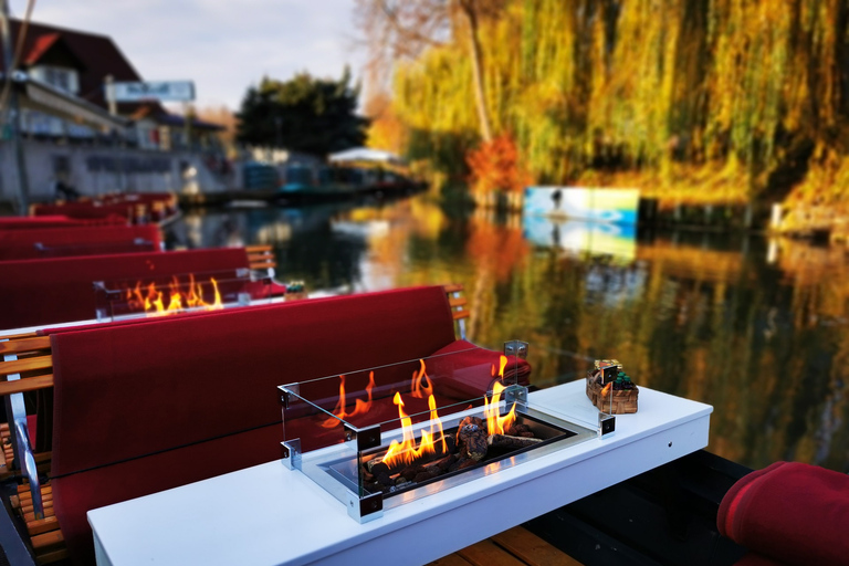 Burg: Spreewald Winterrondvaart met Open haardSpreewald Wintercruise met Open haard