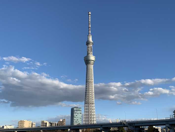Tokyo: Asakusa Guided Tour with Tokyo Skytree Entry Tickets