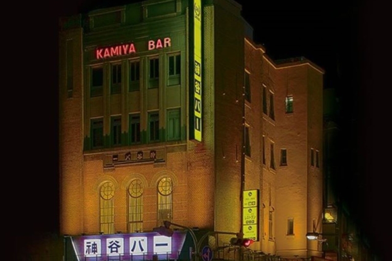 Tokio: Asakusa Geschichte und Kultur SpeiseerlebnisTokio: Asakusa Evening History Tour und Bar Hopping