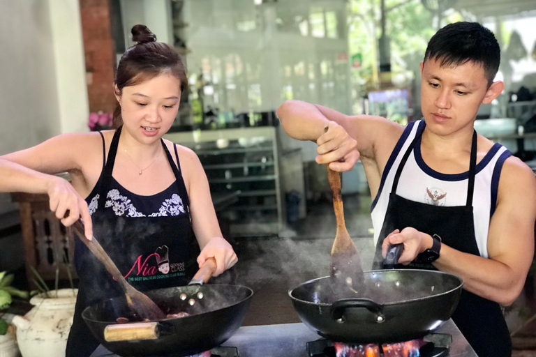 Bali: aula de culinária balinesa e excursão ao mercado