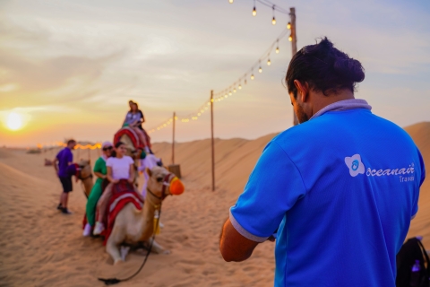 Dubai: quadsafari in woestijn, kameelrit, sandboarding & BBQGedeelde tour met eenpersoonsquadrit
