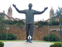 Pretoria, Pretoria City Tour y Cullinan Diamond Mine Tour - Hizvo