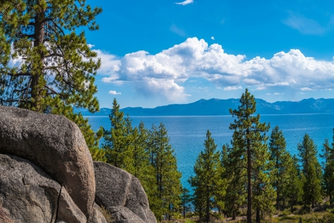 Lac Tahoe : Visite guidée en voitureTour de Californie en voiture autoguidée (Bundle)