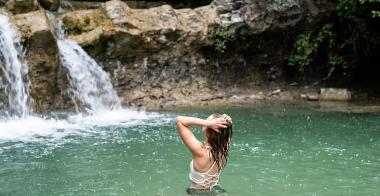 Palomino: Hiking Tour of Valencia Waterfalls with Transfers