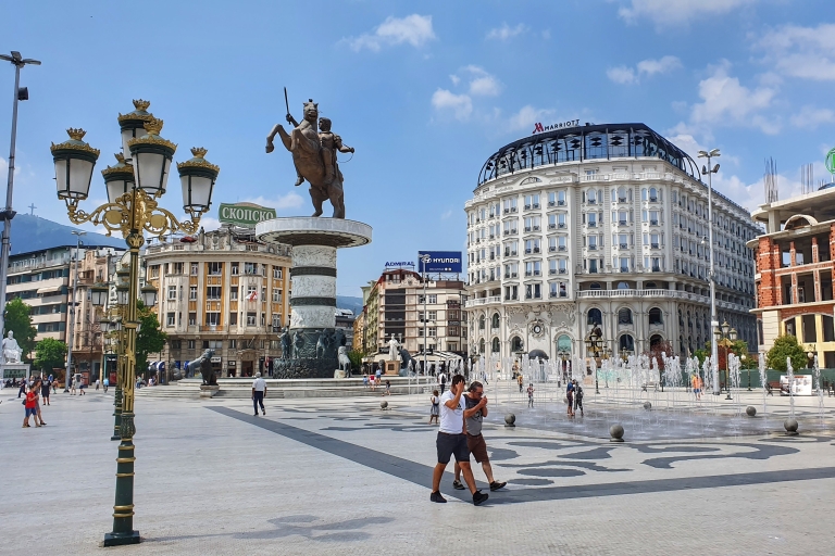 Skopje: recorrido a pie por la ciudad neoclásica