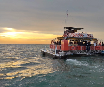 Port Dickson: Betagende Dickson Dragon Sunset Cruise