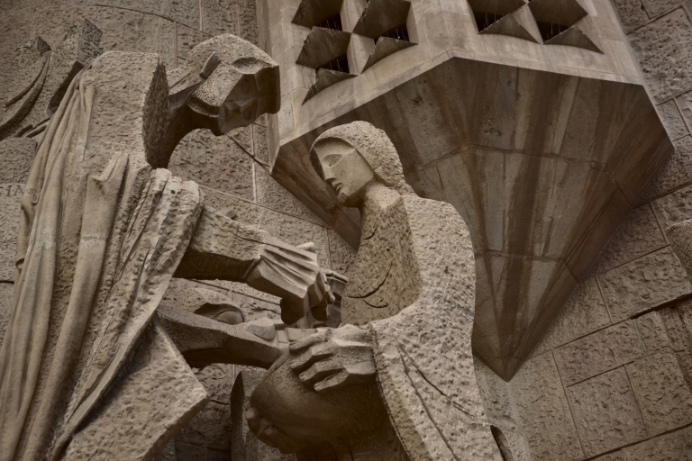 Barcelona: Sagrada Familia Basilica Tour voor Europeanen