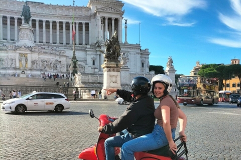 Rome Vespa-tour van een halve dag met privéchauffeur