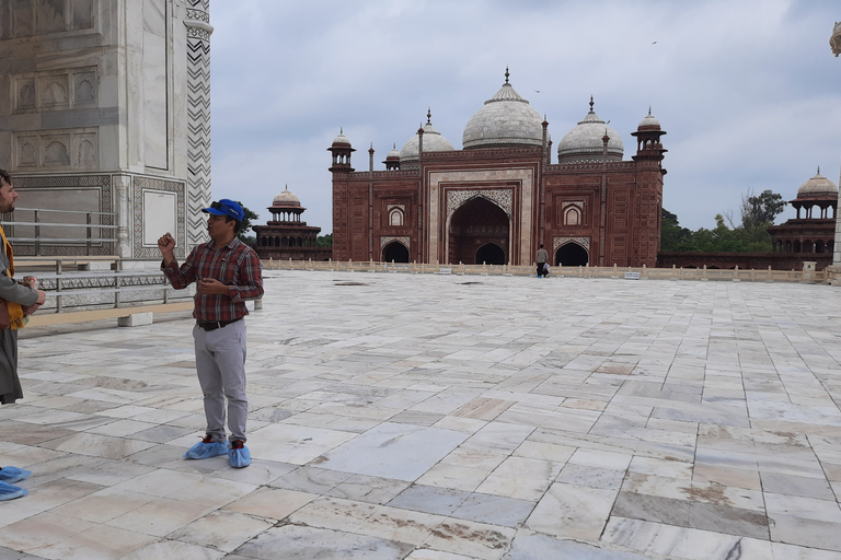 From Delhi: 2-Day Golden Triangle Tour to Agra and Jaipur