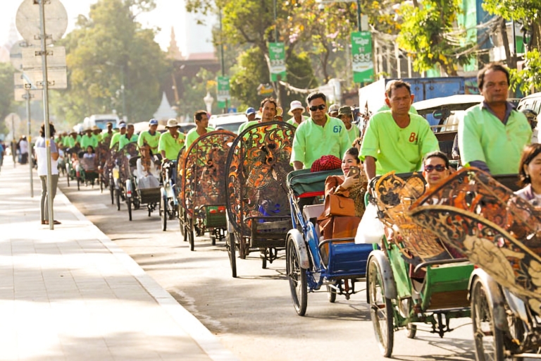 Phnom Penh: jednodniowa wycieczka historyczna z przewodnikiem przez Cyclo i Tuk Tuk