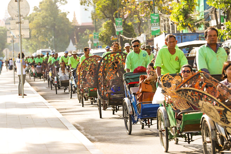 Phnom Penh: jednodniowa wycieczka historyczna z przewodnikiem przez Cyclo i Tuk Tuk