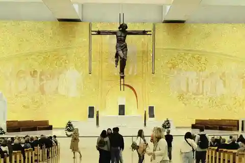 Tour Fátima + Batalha – Cultura e História com Saída do Porto