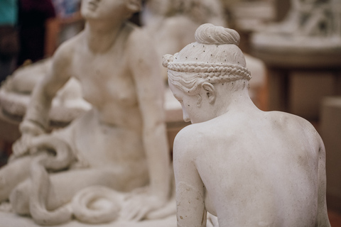 Florence: Skip-the-Line Uffizi, Accademia & Guided City Tour Small Group: Skip-the-Line Uffizi, Accademia & Guided Tour