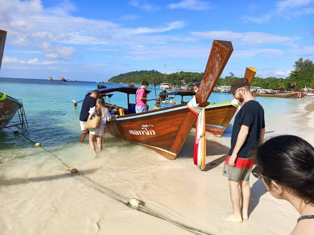 Visit Ko Lipe Islands and Beaches Snorkeling Tour in Los Angeles