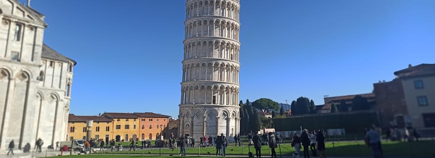 Au départ de Florence : Visite d'une demi-journée Pise/Chianti avec dégustation de vins.