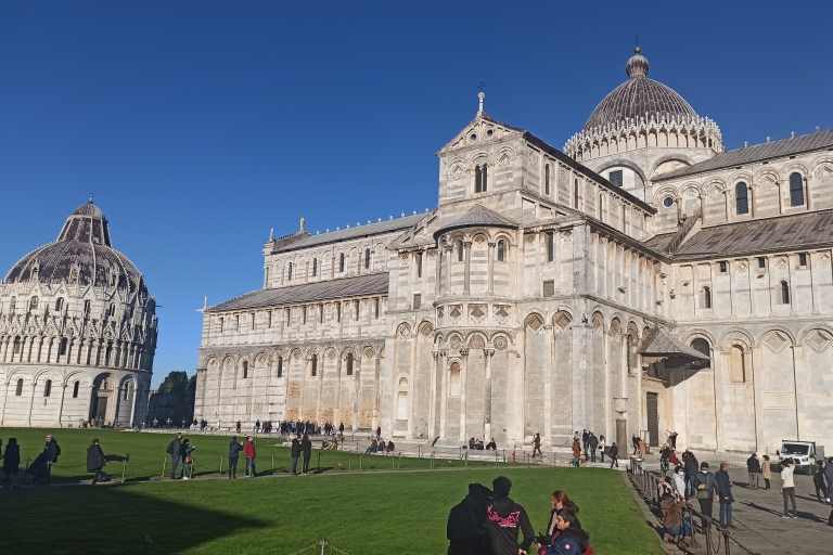 Pisa y Chianti en medio día con Cata de VinosOpción Estándar
