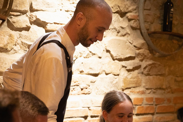 Florence: Accademia Gallery Tour & Wine Tasting Private Accademia Gallery Tour & Wine Tasting