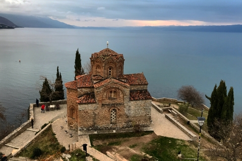 Tirana ⇔ Ohrid, Macédoine du NordDe Tirana à Ohrid, Macédoine du Nord