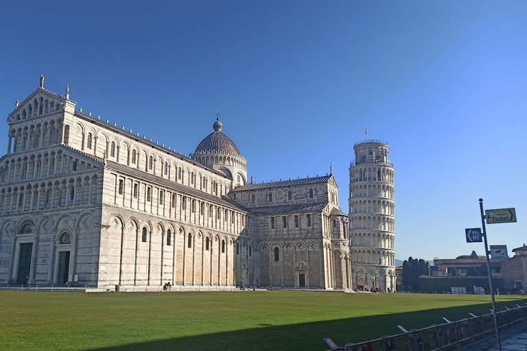 De Florença: Excursão de meio dia a Pisa/Chianti com degustação de vinhosOpção Padrão