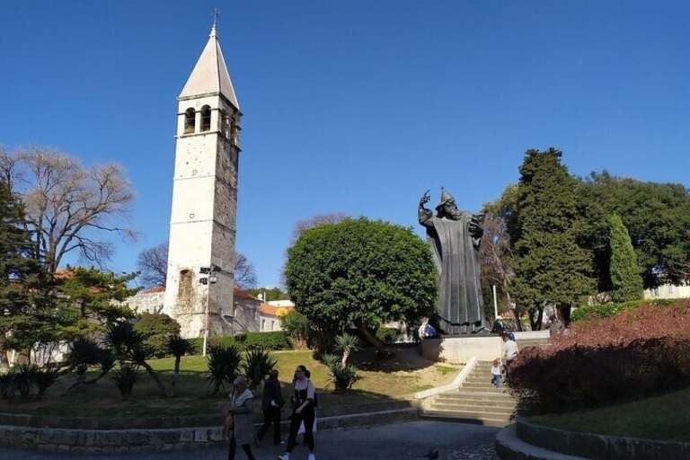 Experimenta la Historia de Split Paseando con un Historiador LocalVisita guiada a pie por Split con un historiador local