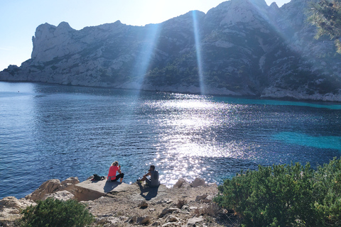 Marseille : Demi-journée de randonnée avec baignade dans la calanque de Sormiou