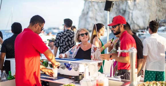 Cabo San Lucas: Sunset Party Cruise with Open Bar