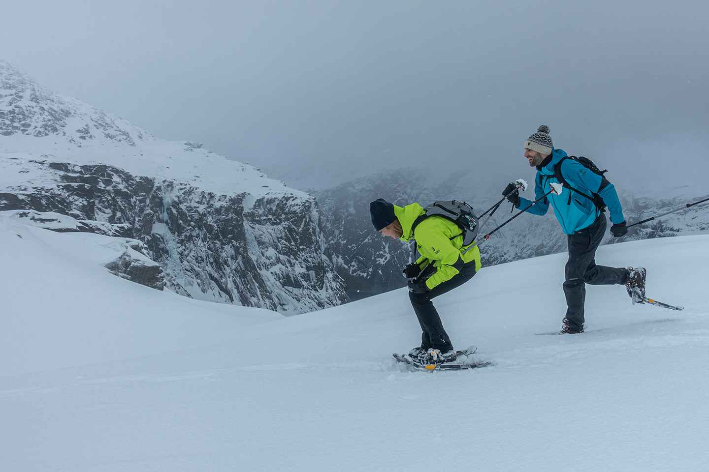 Зимний тур на Троллтунгу с ночёвкой на закате