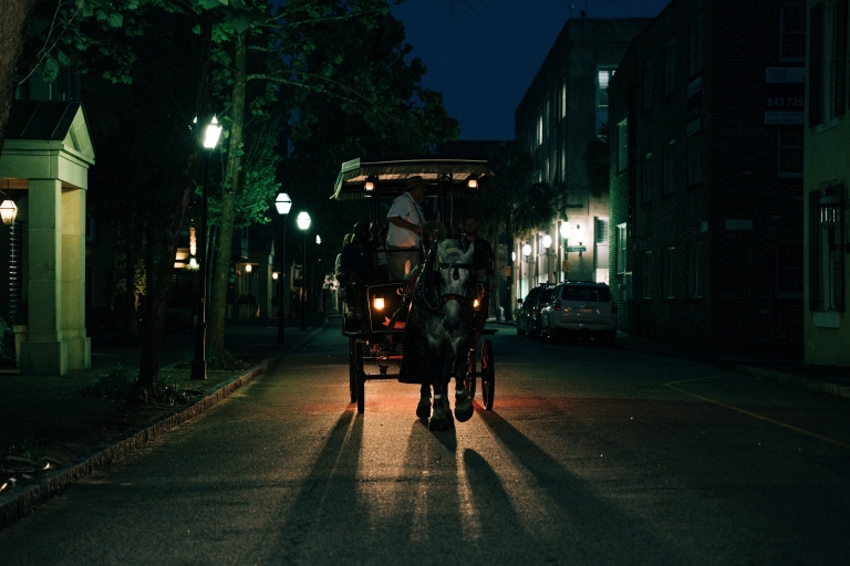 Charleston: visite nocturne en calèche hantée
