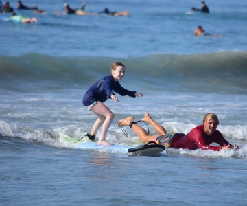Lezione di surf nella spiaggia di Sayulita
