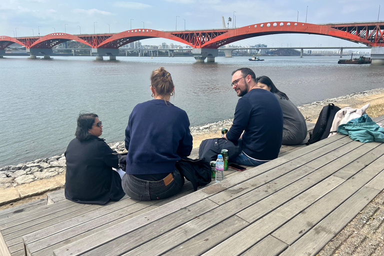 Tour gastronómico pelo mercado de Mangwon com locais: de comida barata a um banquete chiqueTour gastronómico pelo mercado de Mangwon com moradores locais; de refeições baratas 
