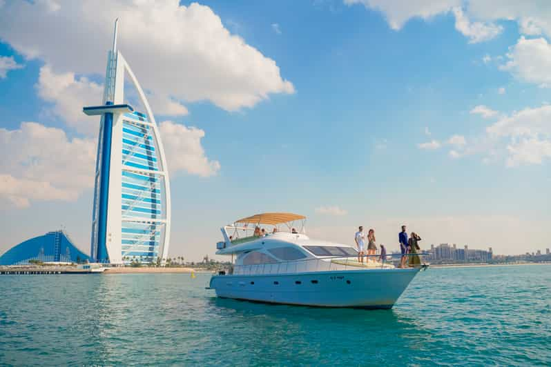 dubai sunset yacht cruise