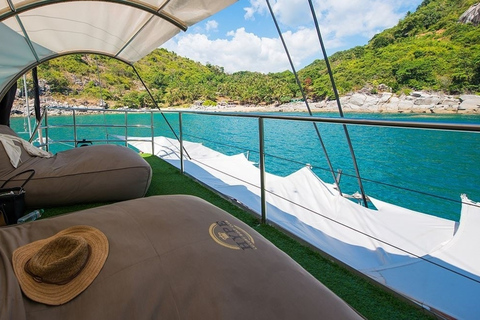 Phuket: Coral and Racha Islands Hype Luxury CatamaranShared Tour with Pickup and Drop-off