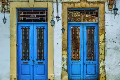 Specialutflykt "Ansikte av den gamla och den nya staden Nicosia"