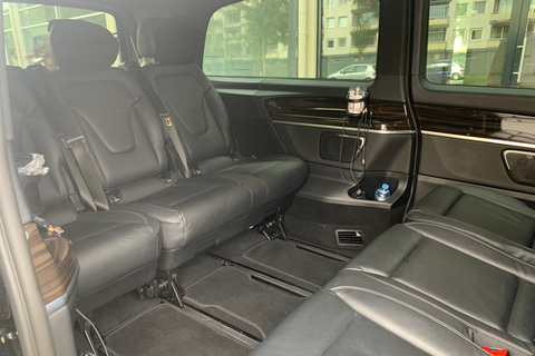 Private Sightseeing Tour to Bruges from Amsterdam