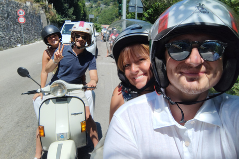 Sorrento Coast: Discover Hidden Gems by Vespa with a Buddy