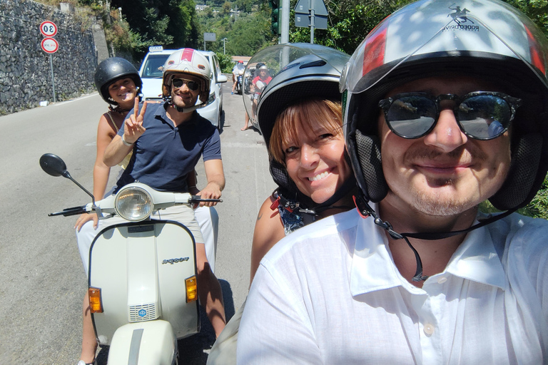 Sorrento Coast: Discover Hidden Gems by Vespa with a Buddy