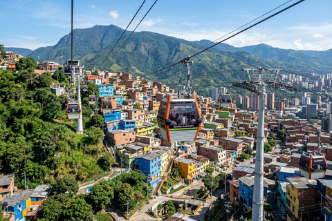 Medellín: City Sightseeing Tour, Comuna 13 and Major Sights. Shared sightseeing tour