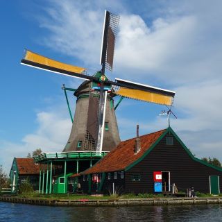 From Amsterdam: Windmills, Volendam, & Marken Private Tour