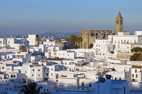 1 Day for Vejer and the South Beaches of Cádiz in SUV (4x4)