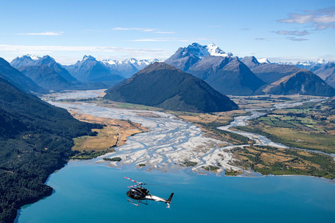 De berg Earnslaw gletsjer