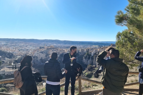 Madrid: Cuenca, Hanging Hauses and Cathedral Full-Day Trip