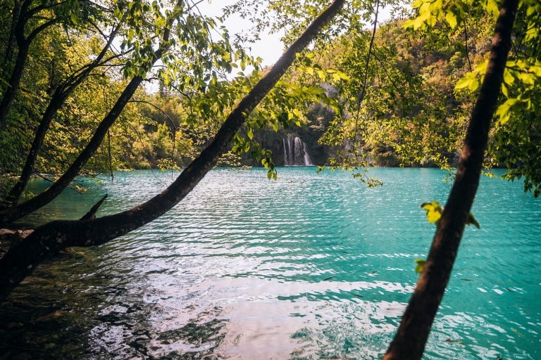 Van Split: Plitvicemeren-tour (tickets inbegrepen)Van Split: begeleide dagtrip naar het nationale park Plitvicemeren