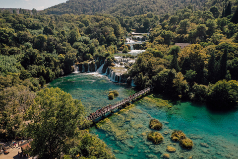 Dagtocht vanuit Split: Krka-watervallen & wijnproeverij