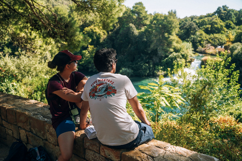 Dagtocht vanuit Split: Krka-watervallen & wijnproeverij