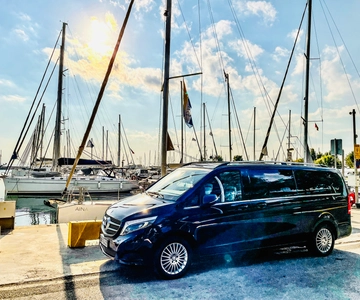 Athens: Private Transfer to/from Athens Airport