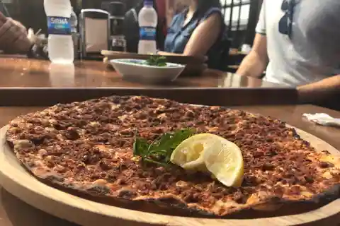 Istambul: Tour gastronômico a pé pela cozinha turca com guia