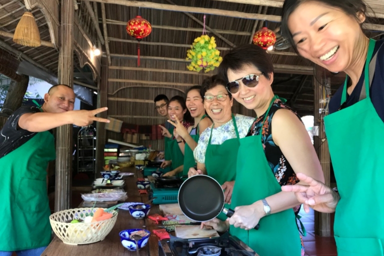 Cours de cuisine à Hoi An - Découverte du marché local - Croisière fluvialeHoi An : Cours de cuisine et croisière fluviale avec transfert