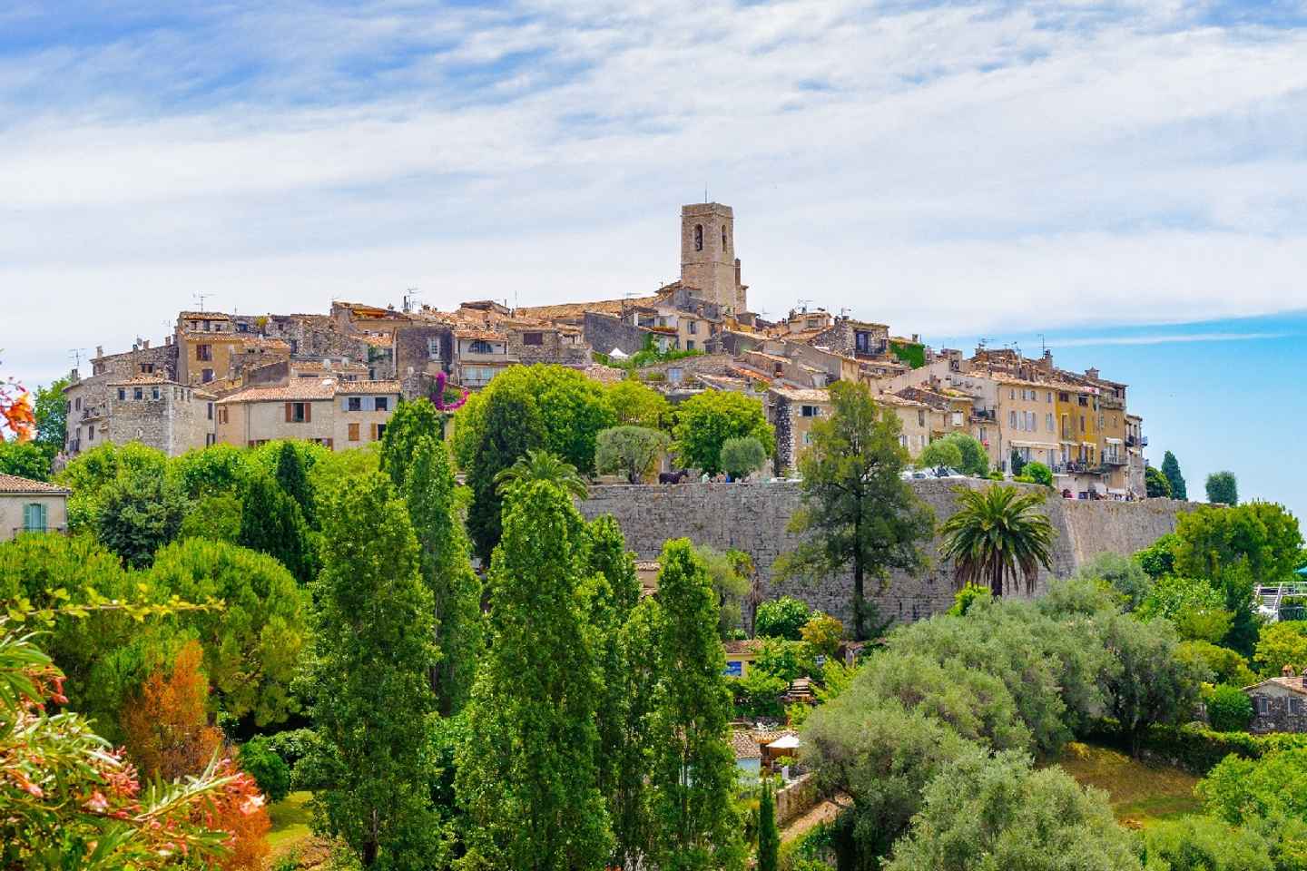 From Nice: Provence and its Medieval Villages Full-Day Tour